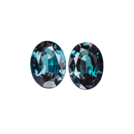 Сет из двух александритов, Овал, 1,99/ 1,98ct 1
