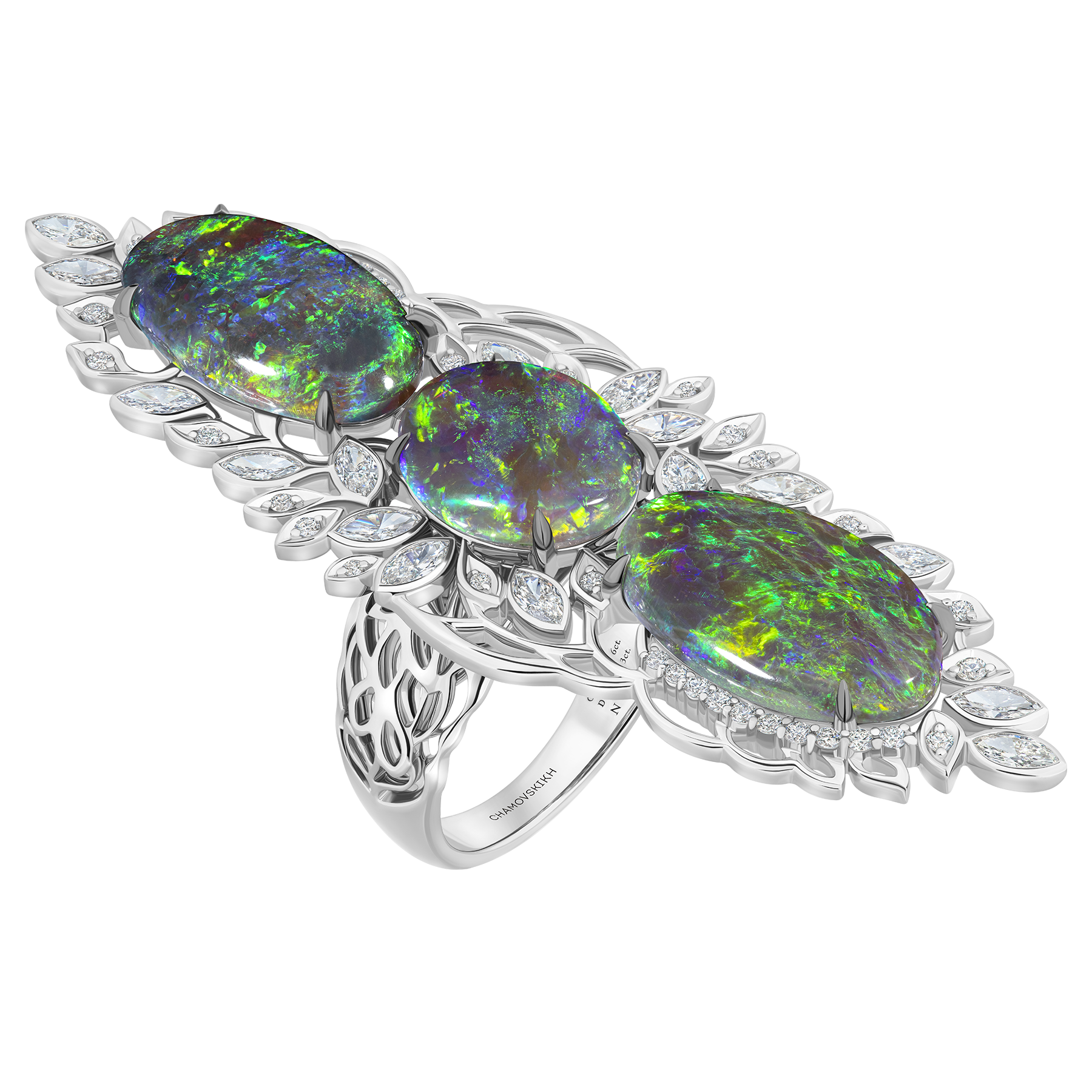 Кольцо с опалами и бриллиантами, белое золото