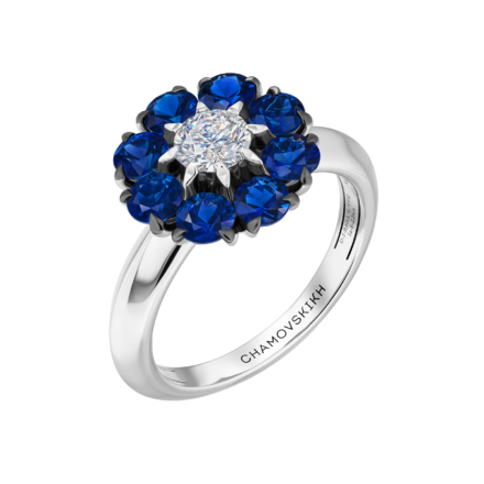 Кольцо с бриллиантом и сапфирами, белое золото