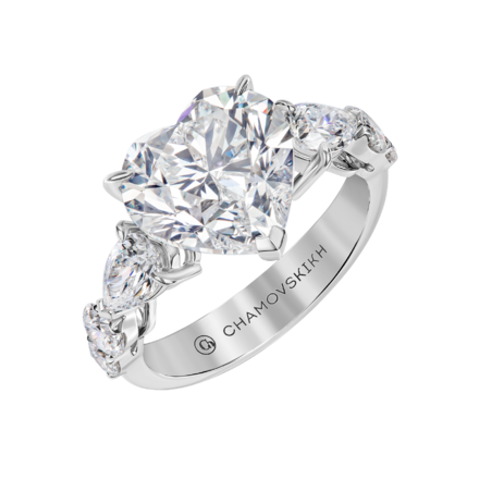 Кольцо с бриллиантами, белое золото