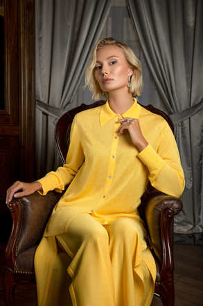 Серьги с тсаворитами и бриллиантами, белое золото 4