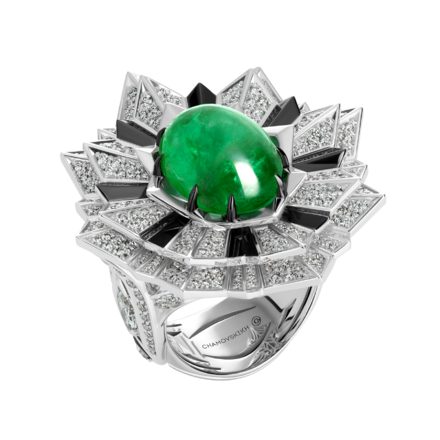 Кольцо с изумрудом и бриллиантами, белое золото, н.керамика
