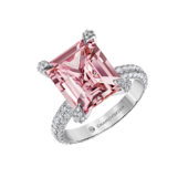 Кольцо с морганитом и бриллиантами, белое золото