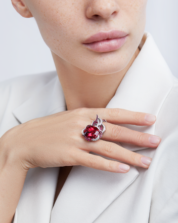 Кольцо с турмалином рубеллитом, рубинами и бриллиантами, белое золото 5