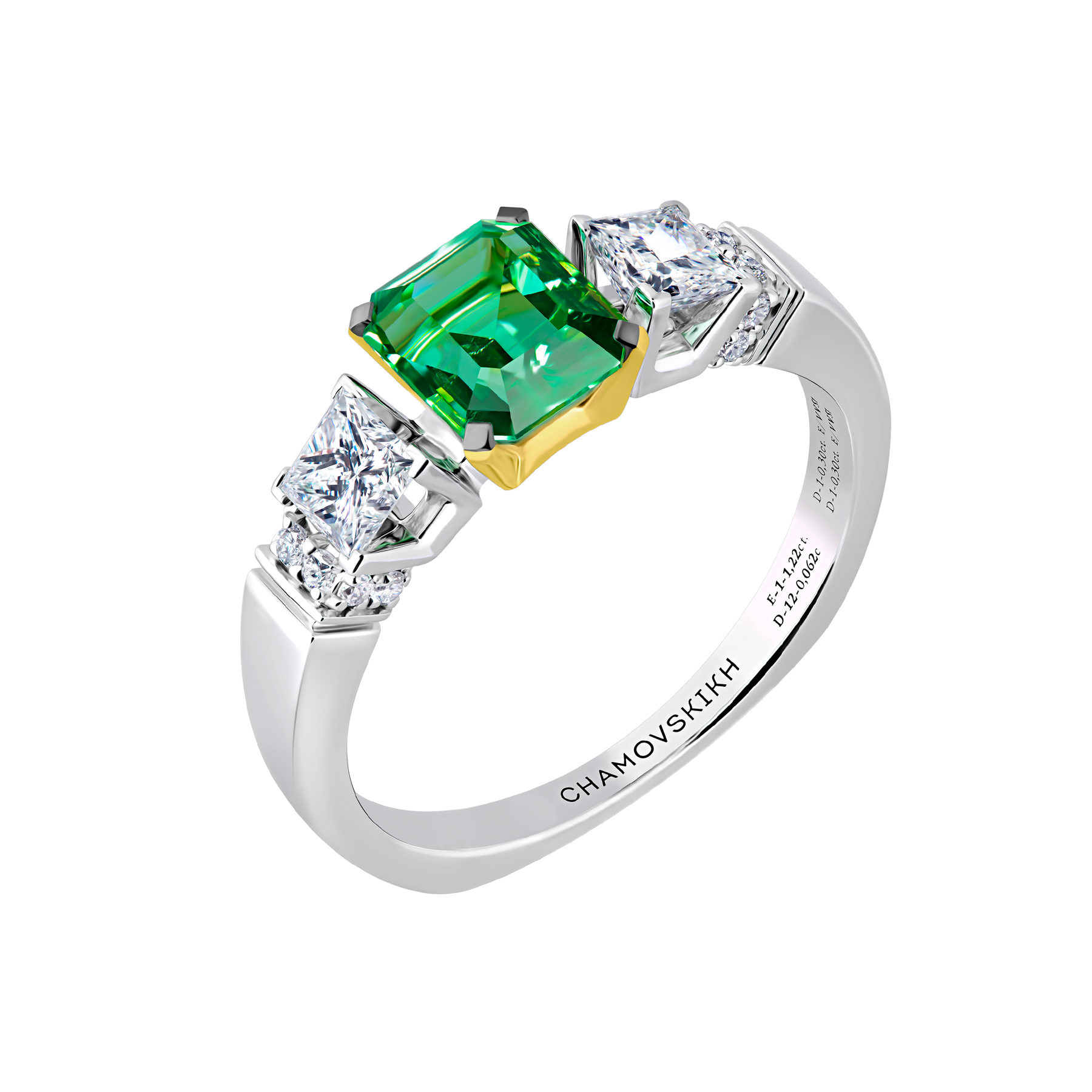 Кольцо с изумрудом и бриллиантами, белое золото