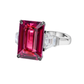 Кольцо с турмалином рубеллитом и бриллиантами, белое золото