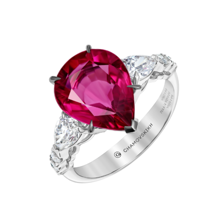 Кольцо с турмалином рубеллитом и бриллиантами, белое золото