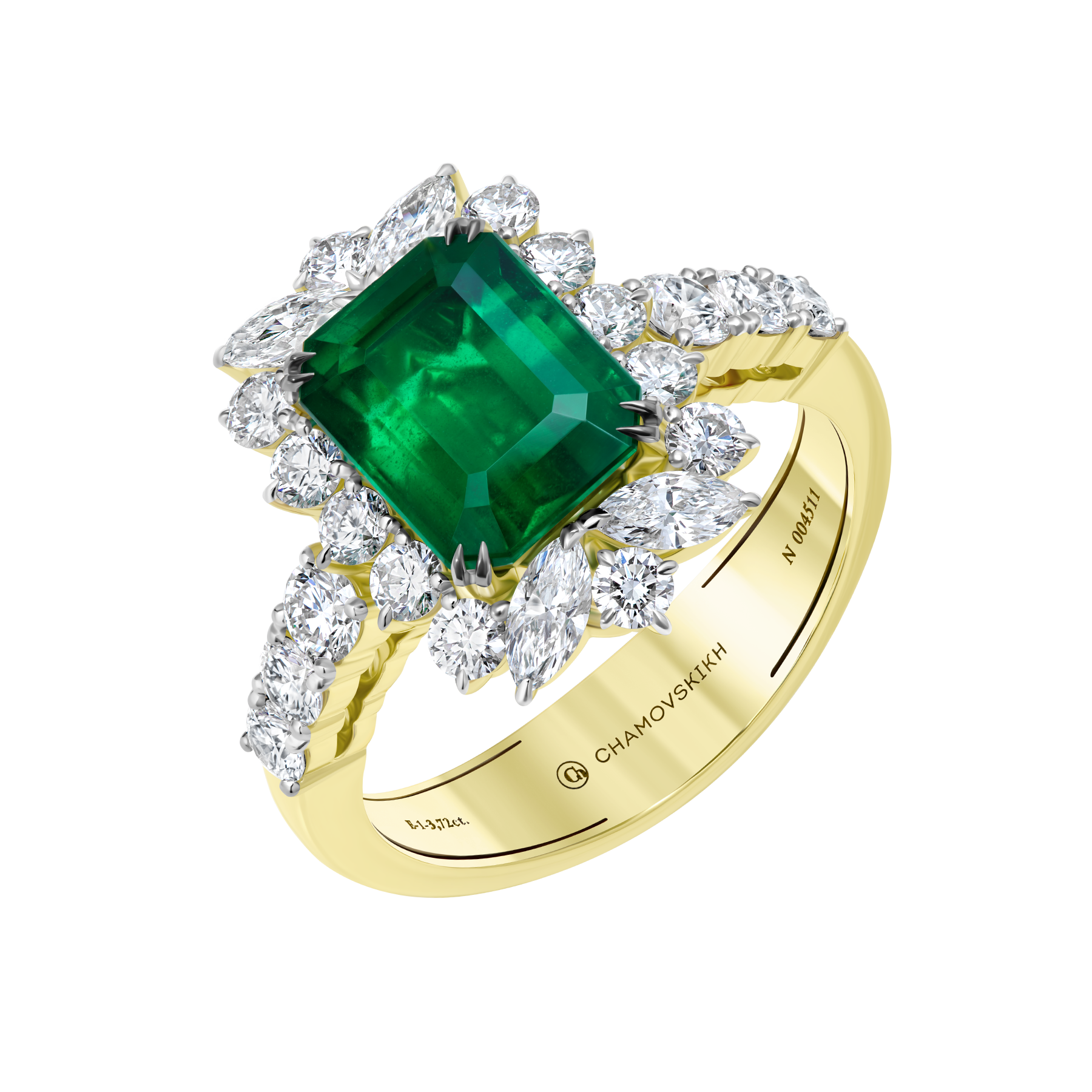 Кольцо с изумрудами и бриллиантами, желтое золото