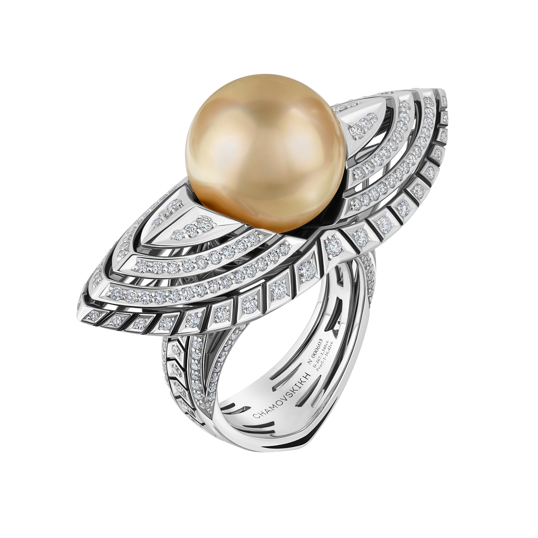 Кольцо с жемчугом и бриллиантами, белое золото, н.керамика