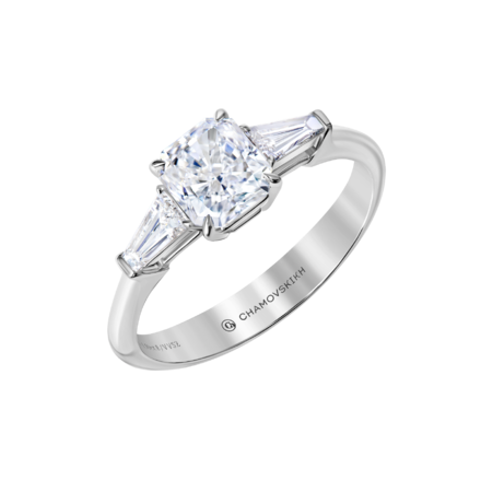 Помолвочное кольцо с бриллиантами, белое золото