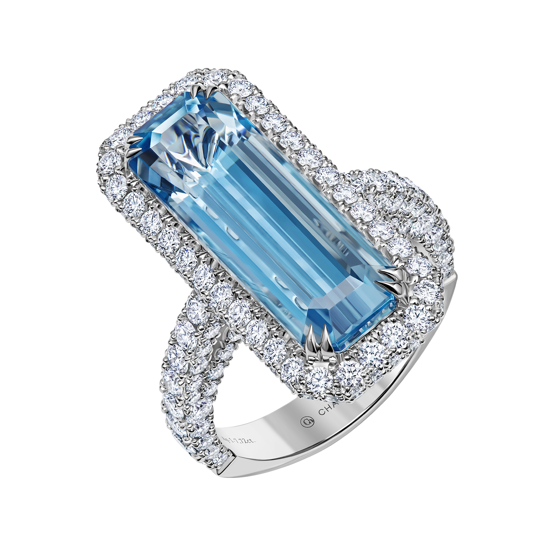 Кольцо с аквамарином и бриллиантами, белое золото