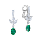 Серьги с изумрудами и бриллиантами, белое золото