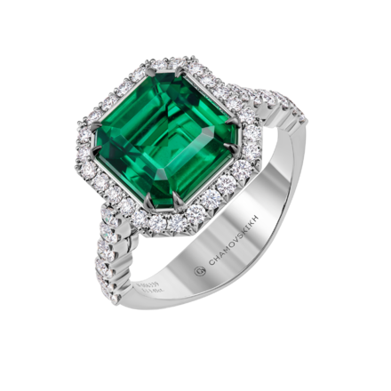 Кольцо с изумрудом и бриллиантами, белое золото