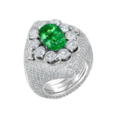 Кольцо с тсаворитом и бриллиантами, белое золото