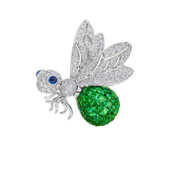 Брошь с тсаворитами и бриллиантами, белое золото