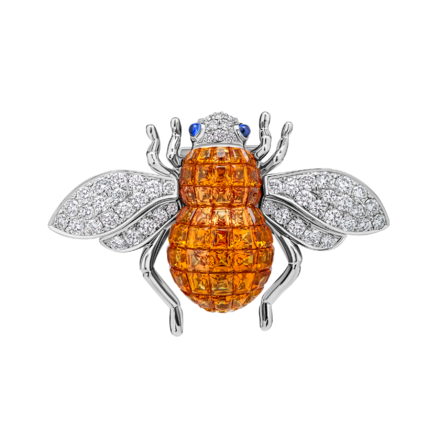 Брошь с цветными сапфирами и бриллиантами, белое золото