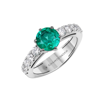 Кольцо с изумрудом и бриллиантами, белое золото