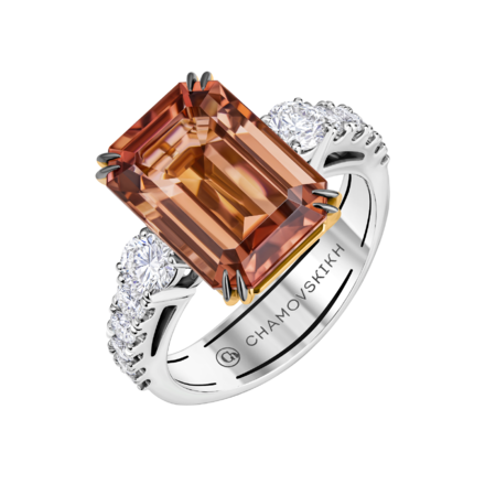 Кольцо с турмалином и бриллиантами, белое золото