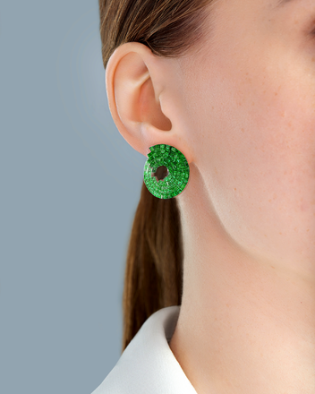 Серьги с тсаворитами, белое золото 2