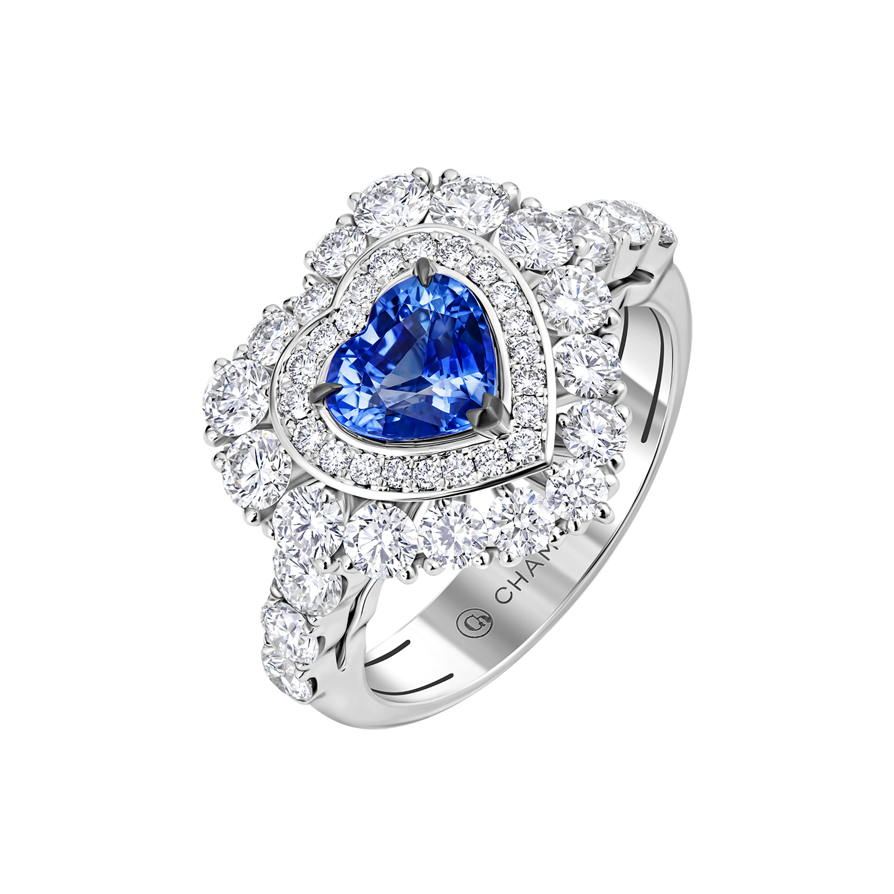 Кольцо с сапфиром и бриллиантами, белое золото